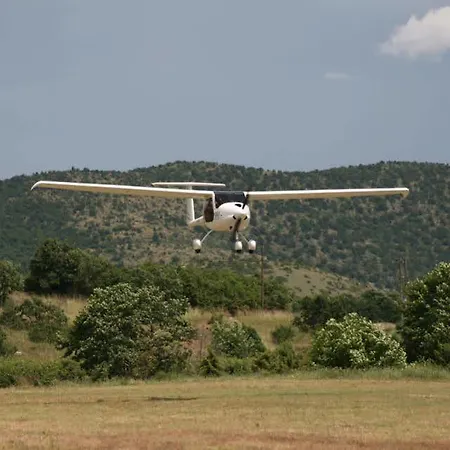 Aitheron Air Park 3*