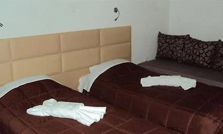 Ξενοδοχείο Aitheron Air Park 3*