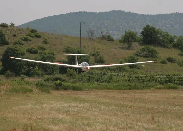 Hotel Aitheron Air Park Zervi